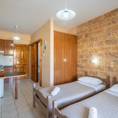 Niforato Studios Enos 28