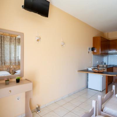 Niforato Studios Enos 36